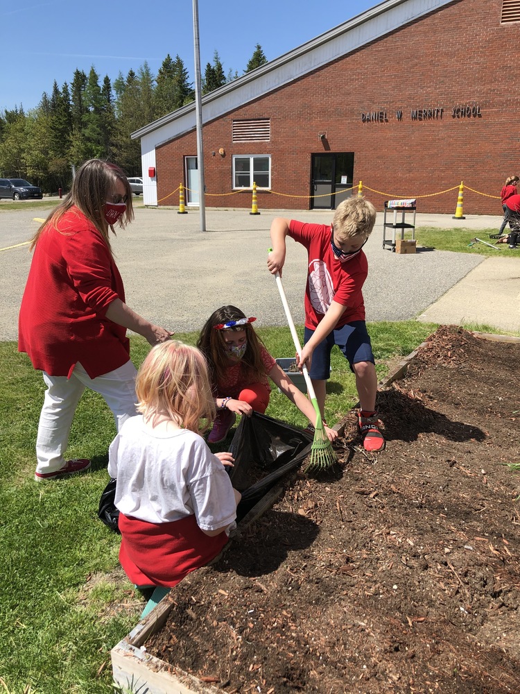 DWM Spring Showcase! | D.W. Merritt Elementary